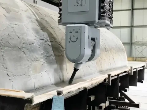5-Axis Machining of Complex Curvatures in Wind Blade Molds